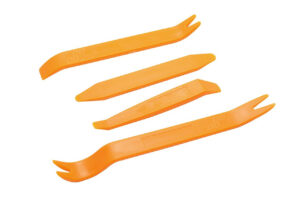 Salongi detailide avamise tööriistad 4-osa Amio 02418