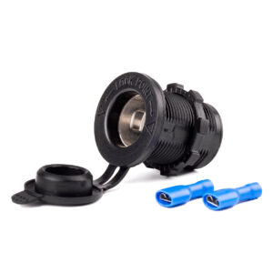 Sigaretisüütaja pesa veekindel 12/24V Amio 02851